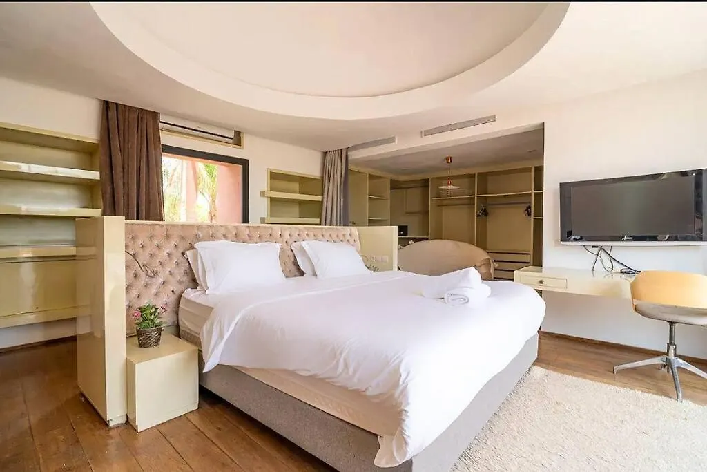 Villa De Luxe Au Coeur De La Palmeraie Avec Piscine Marrakesh